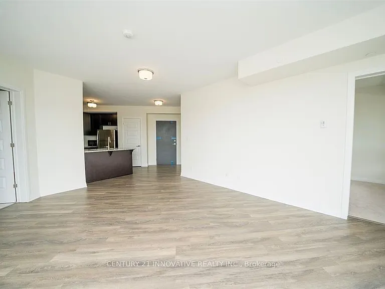 58 Adam Sellers St #212 — Photo 11