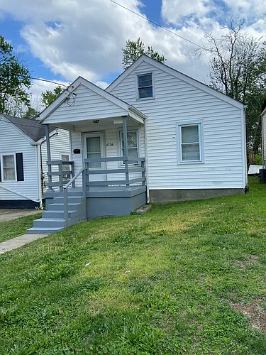 4226 Fordson Way Photo 1