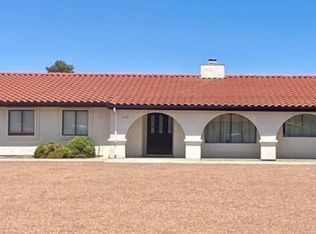 4690 Steinke Dr, Kingman, AZ 86409