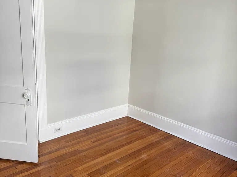 38 Hemenway St #39 — Photo 5