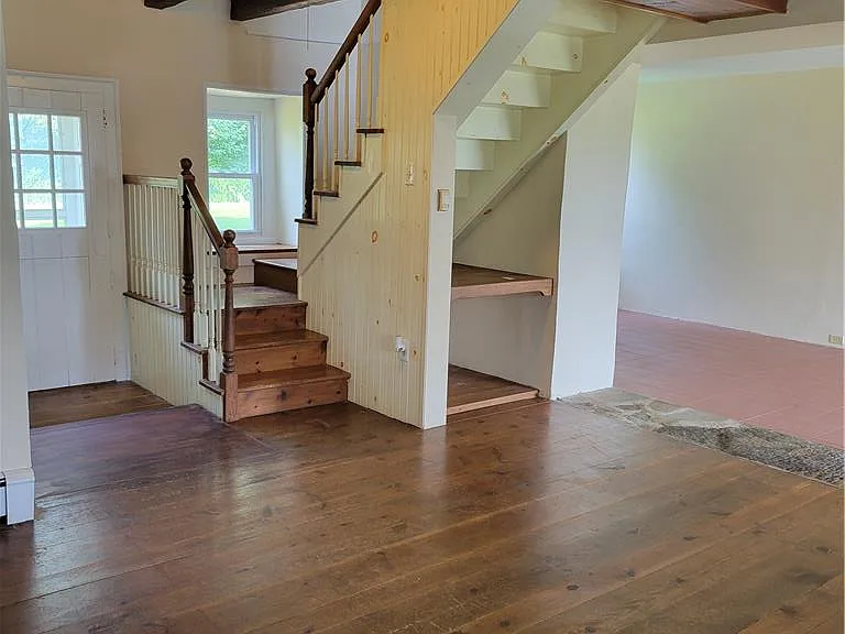 8047 Yeakel Rd — Photo 5