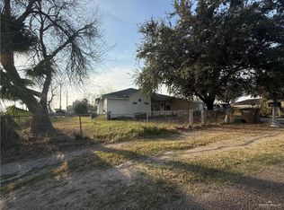 123 S 4th St, Donna, TX 78537