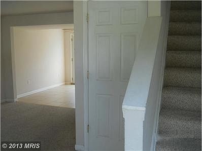 Interior (General)-Front door view