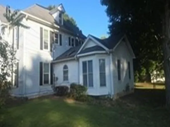 608 W 7th St, Russellville, KY 42276