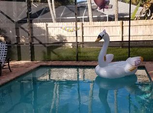 9525 Periwinkle Dr, Vero Beach, FL 32963