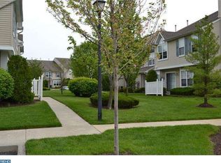 1305 Stokes Rd #1305, Mount Laurel, NJ 08054