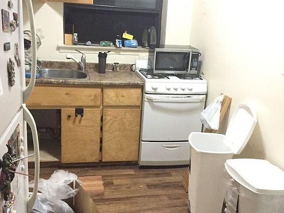 3rd image of 4130 50th St APT 3