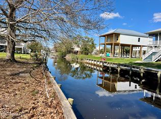 55 Harrison Rd, Bay Saint Louis, MS 39520