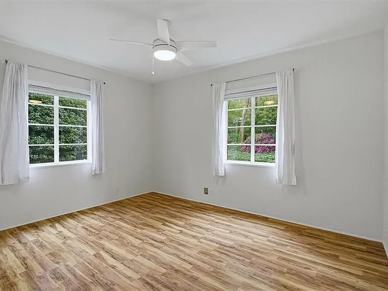 1381 Normandy Dr #2 — Photo 11