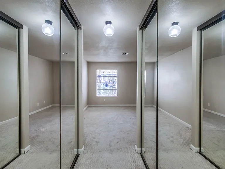 10331 Azuaga St #228 — Photo 23