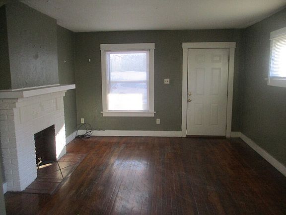 3rd image of 53 S Cherrywood Ave