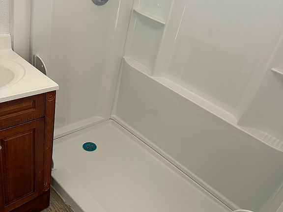 4th image of 1719 Morrison Ave