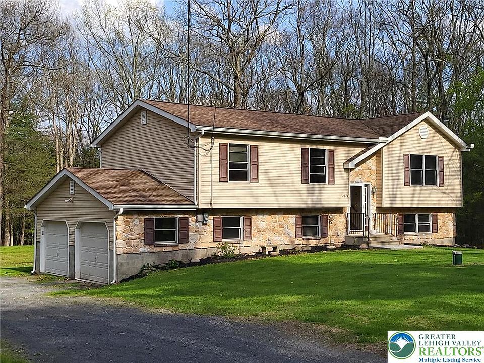 1st image of 2726 Oak Ln