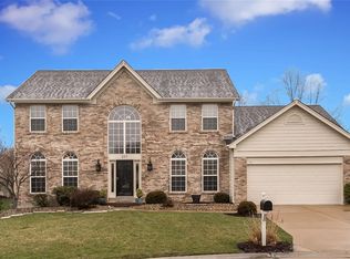 207 Bayside Ct, Grover, MO 63040