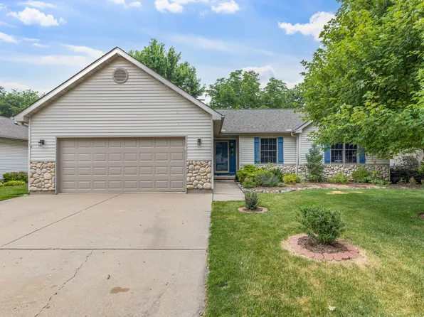 640 Bauman St, Marengo, IL 60152