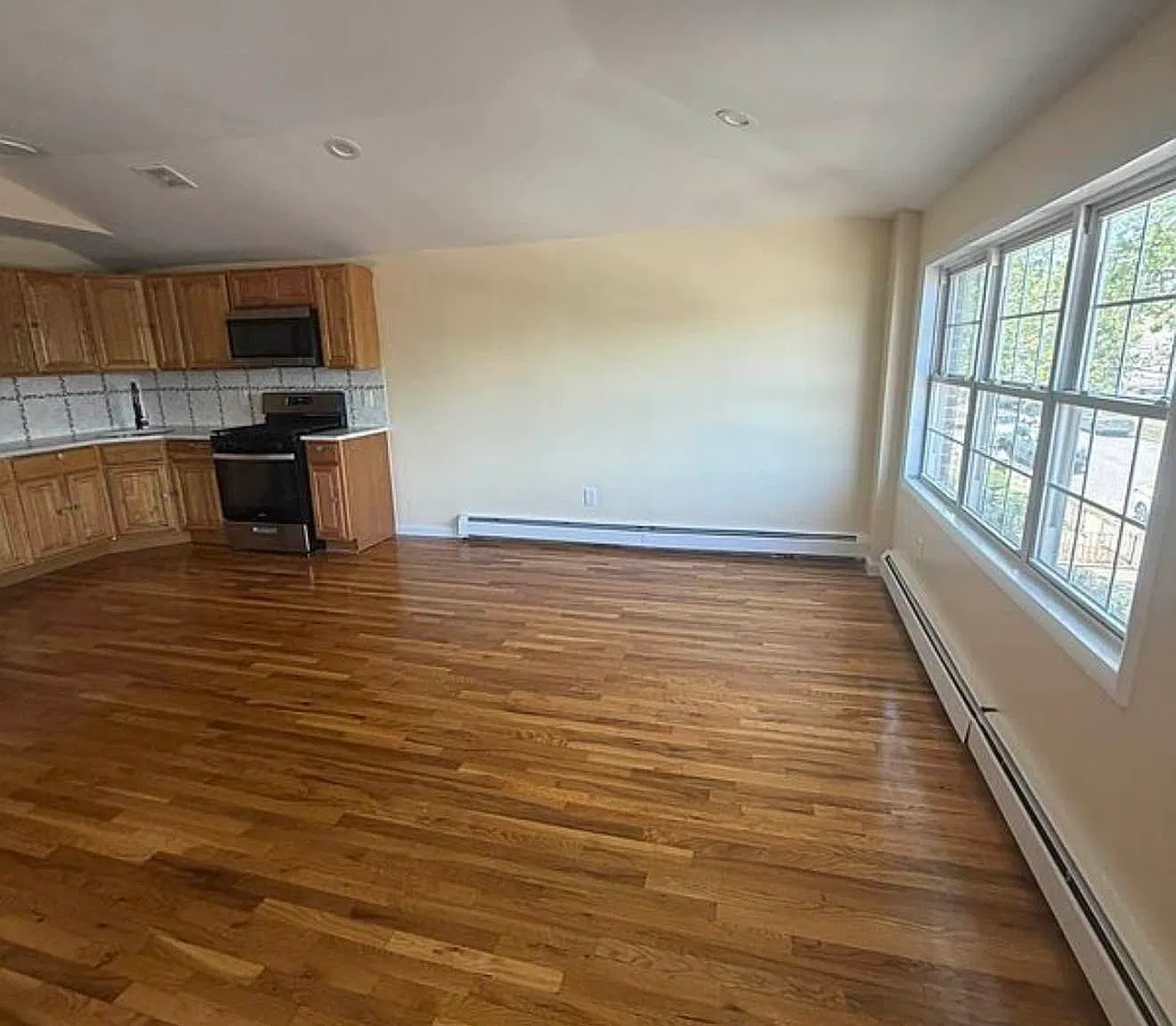 144-13 222nd Street — Photo 1