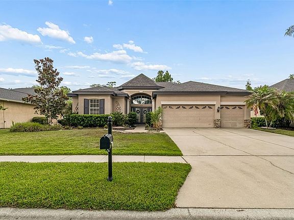 3rd image of 23305 GRACEWOOD CIRCLE