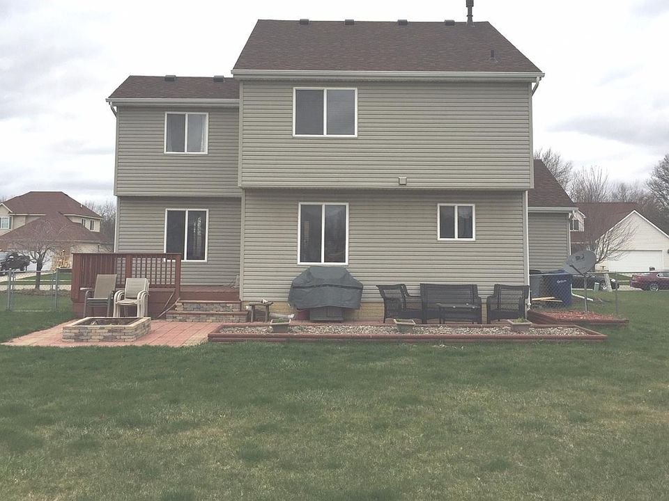 2nd image of 8476 Deer Field Dr