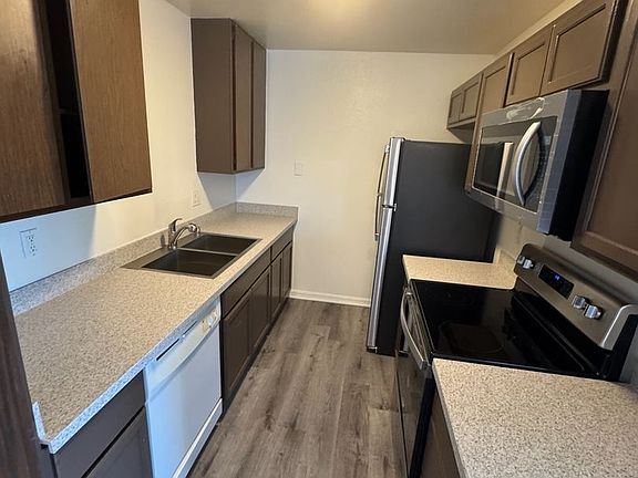 2nd image of 10908 Rincon St