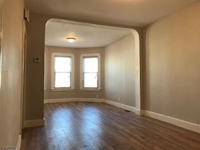 2nd image of 270 5th Ave #2