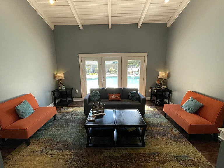 clubhouse 2