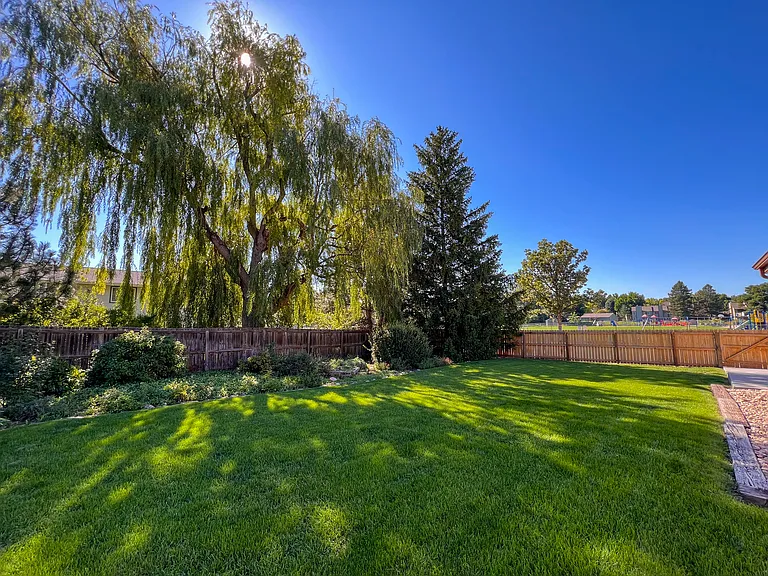 3254 Fernwood Ln — Photo 2