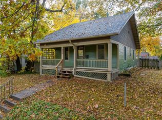 742 27th St, Des Moines, IA 50312