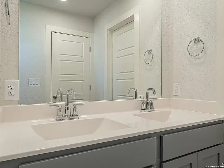 731 Bellamy Dr — Photo 15