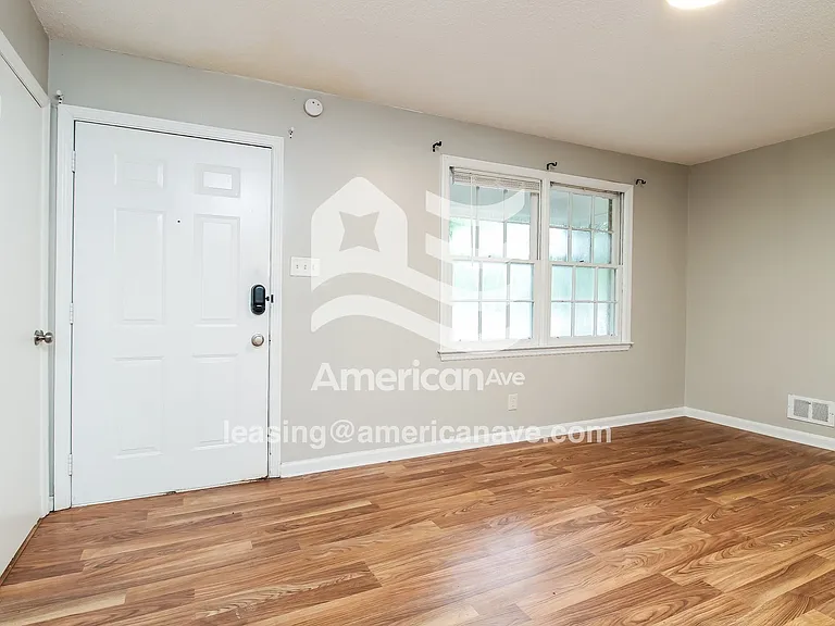 5148_001_living_room_2.jpg