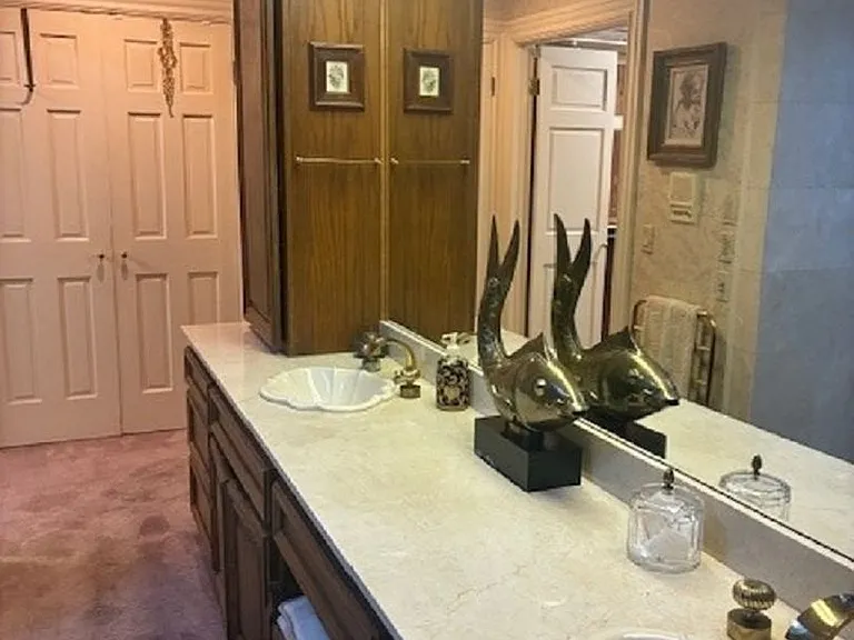 4011 Spring Mountain Rd — Photo 13