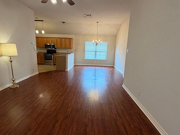 4th image of 609 MEADOW ARBOR LN