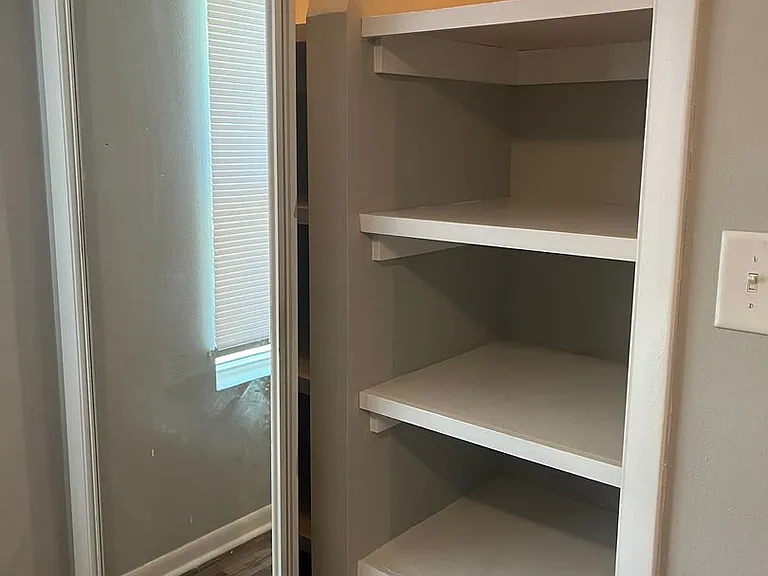 3238 Santa Rosa Dr — Photo 11