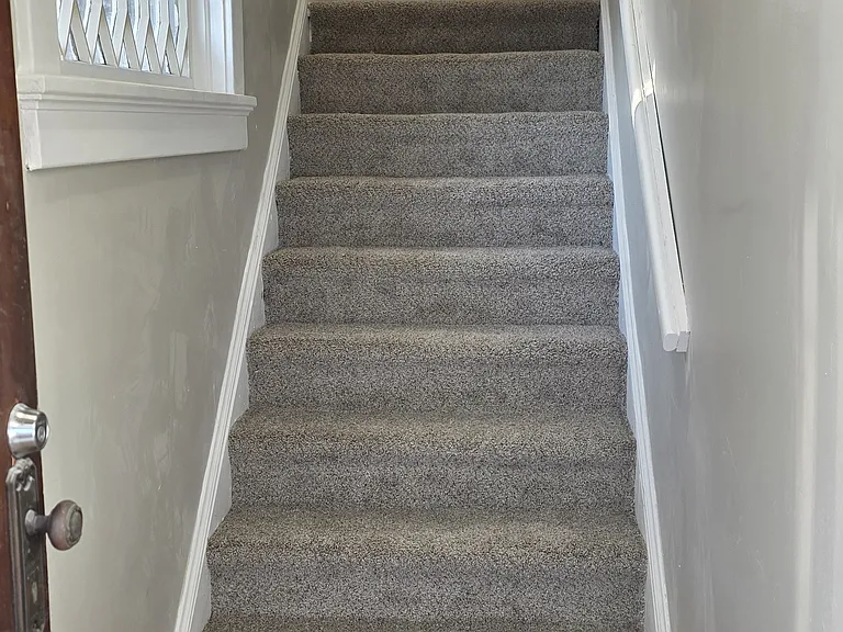 1225 W Osborne St — Photo 30