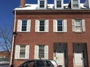 81 Lyman St #2, Holyoke, MA 01040