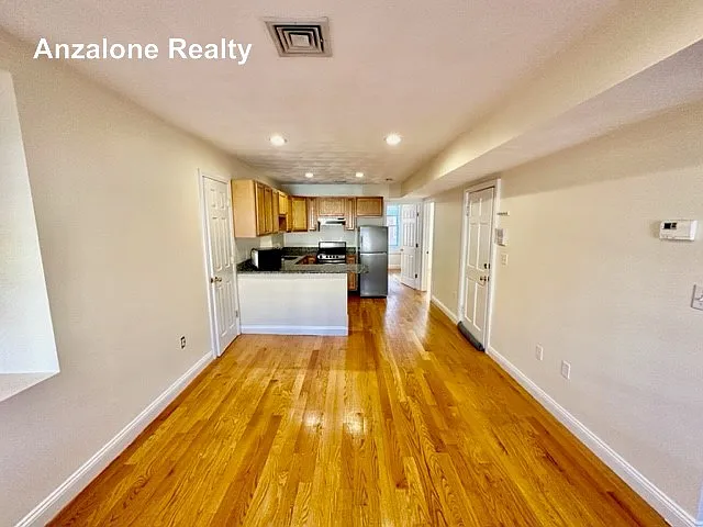 2 bed, 1.0 bath, $3,500 — Photo 1