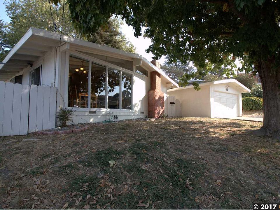 2nd image of 2690 Brian Rd