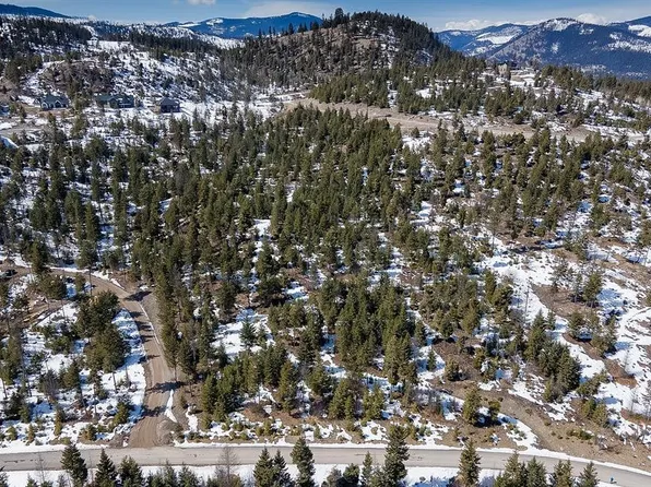 1093 Trappers Crk, Lakeside, MT 59922