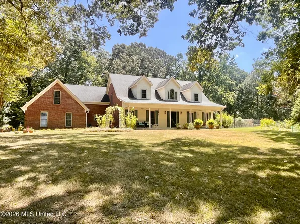 5560 Poplar Corner Rd, Walls, MS 38680