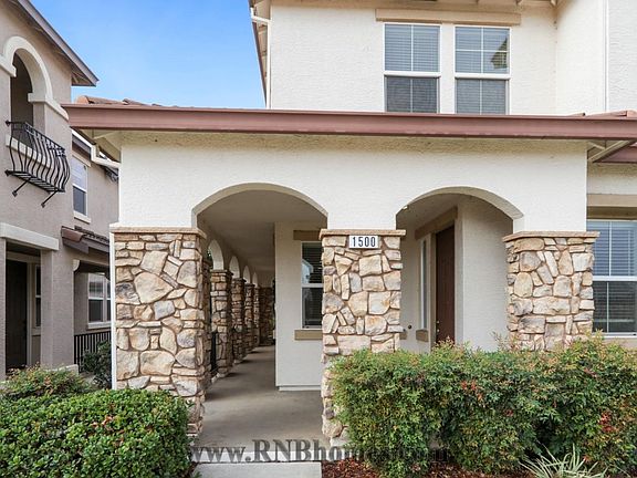 2nd image of 1500 Hudson Cir