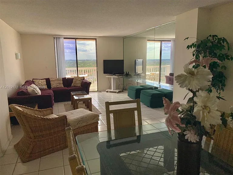 1500 S Ocean Dr #17E — Photo 12