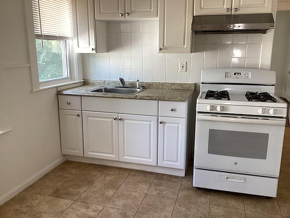 4th image of 80 Old Colony Ave Floor 2