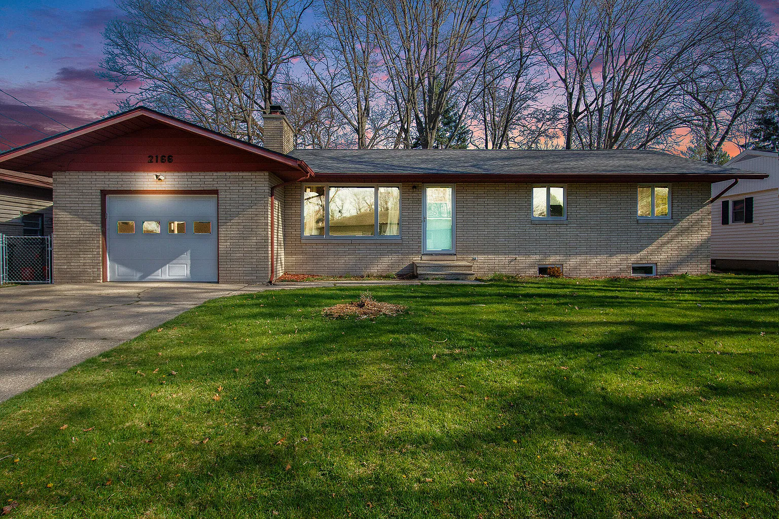 2166 Reneer Ave photo 1