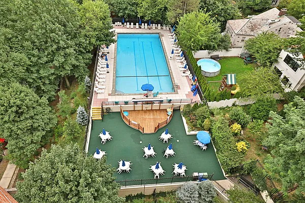 Sold by Trebach Realty | media 25