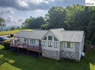 615 Valley Hill Dr, Galax, VA 24333