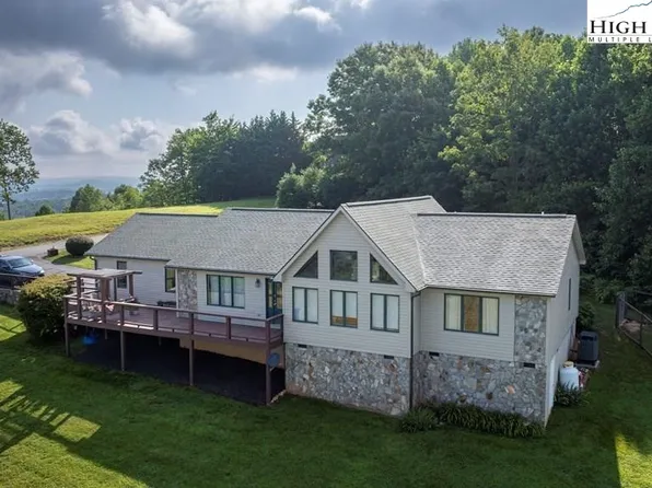 615 Valley Hill Drive, Galax, VA 24333