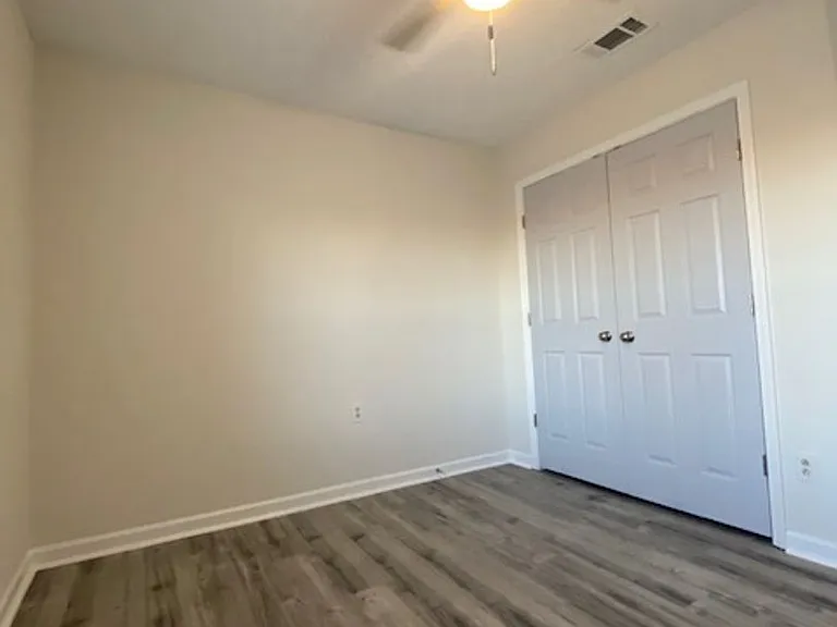 324 Stewarts Landing Cir — Photo 22