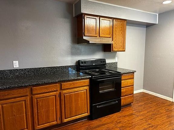 5th image of 5533 San Francisco Blvd