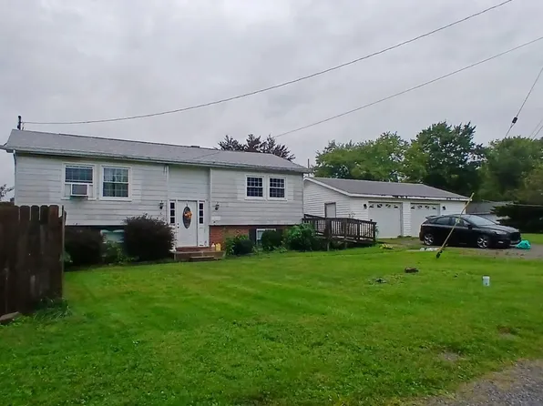 124 Witherow St, Punxsutawney, PA 15767