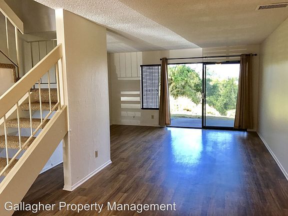 3rd image of 948 Miramonte Dr APT 3