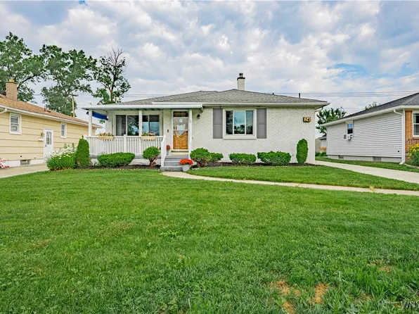 24 Ceil Dr, Cheektowaga, NY 14227